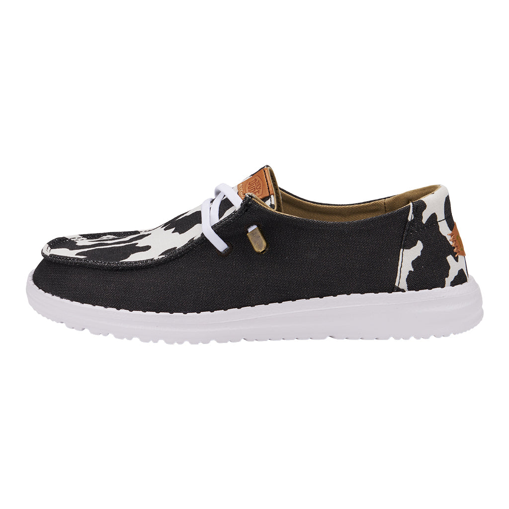 Canvas Slip-On Shoes with Elastic Laces for Travel | Wendy Animal