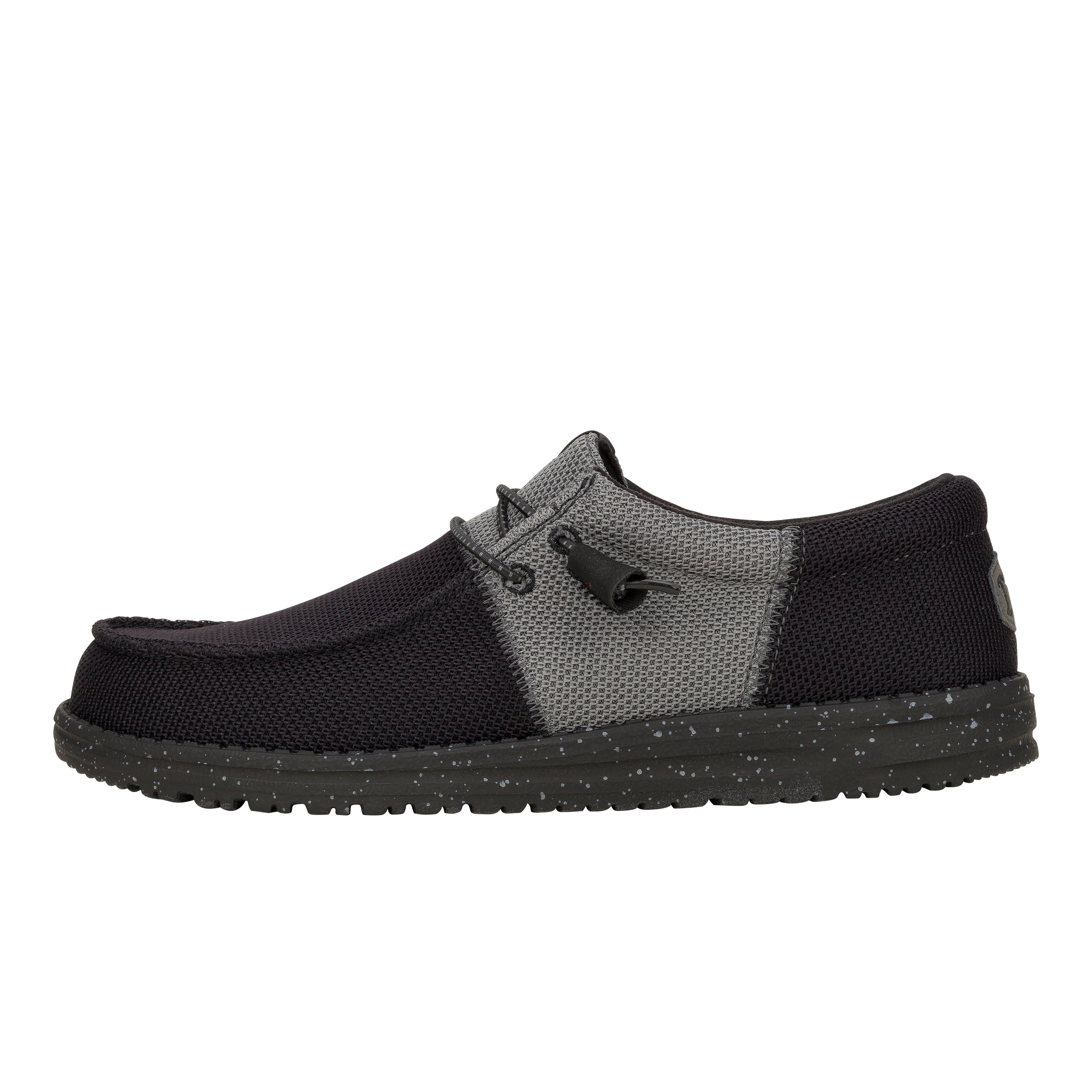 Slip-On Mesh Sneakers with Elastic Laces for Travel | Wally Tri Varsity